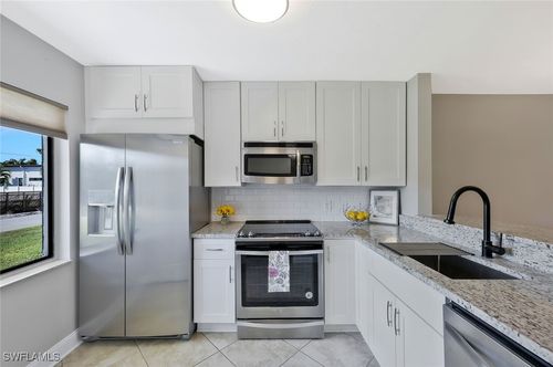 apt-c104-1211 Rosemary Ct, NAPLES, FL, 34103-8309 | Card Image