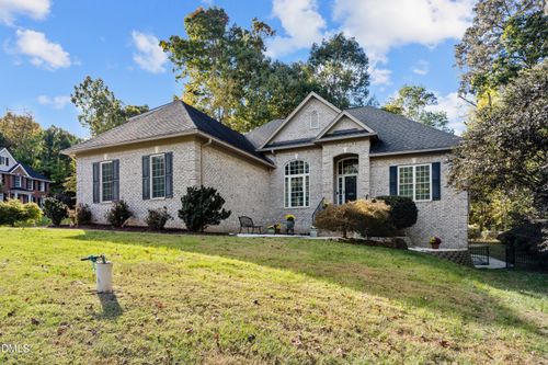 605 Greyrock Rd, Whitsett, NC, 27377-9225 | Card Image