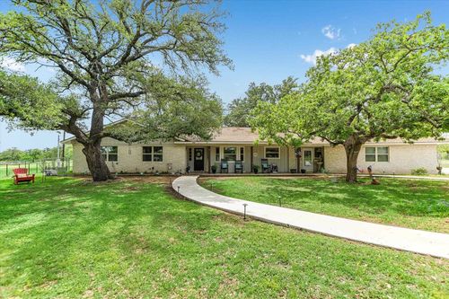 433 Paseo De Vaca, Marble Falls, TX, 78654-7354 | Card Image