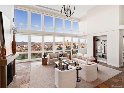 17a-1133 Race St, Denver, CO, 80206-2836 | Card Image