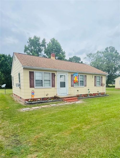 27084 Dogwood Bend Rd, Franklin, VA, 23851-5114 | Card Image