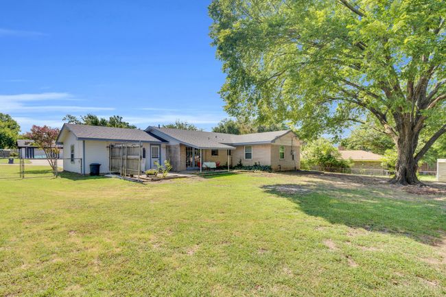 1405 Hillside Dr, House other with 3 bedrooms, 2 bathrooms and null parking in Midlothian TX | Image 7