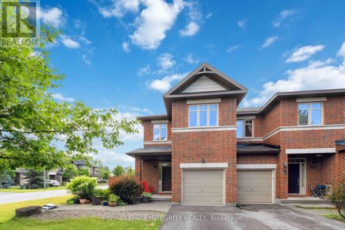200 Badgeley Avenue, Ottawa, ON, K2T0A4 | Card Image