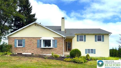 8555 Mohr Ln, Fogelsville, PA, 18051-1924 | Card Image