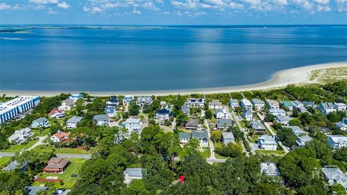 1108 Bay St, Tybee Island, GA, 31328-9786 | Card Image