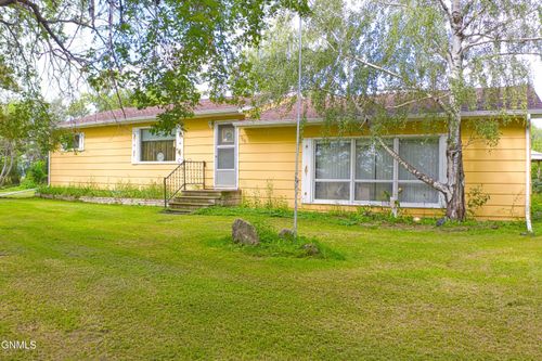 307 Linda St, Ambrose, ND, 58833-9713 | Card Image