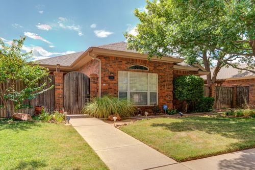 111 N Vicksburg Ave, Lubbock, TX, 79416-3020 | Card Image