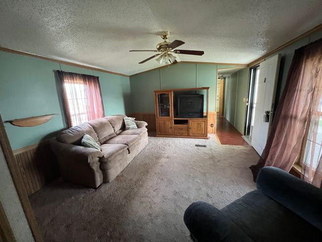 7168 Mapleview Cir W, House other with 3 bedrooms, 2 bathrooms and null parking in Brown City MI | Image 12