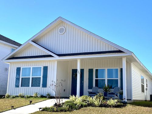 123 Staggerbush St, Freeport, FL, 32439-0177 | Card Image