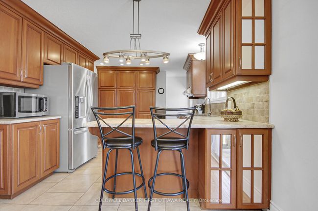 2313 Edward Kidd Cres, House other with 3 bedrooms, 3 bathrooms and 6 parking in North Gower ON | Image 7