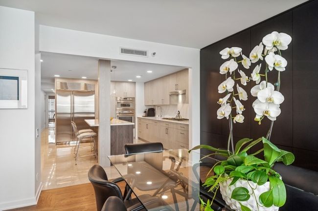 APT-19 - 1418 N Lake Shore Dr, Condo with 3 bedrooms, 4 bathrooms and 2 parking in CHICAGO IL | Image 14