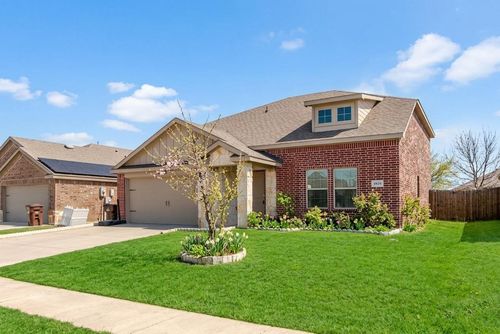 1815 Crimson Ave, Farmersville, TX, 75442-5841 | Card Image