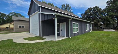 431 Old Post Rd S, Livingston, TX, 77351-0973 | Card Image