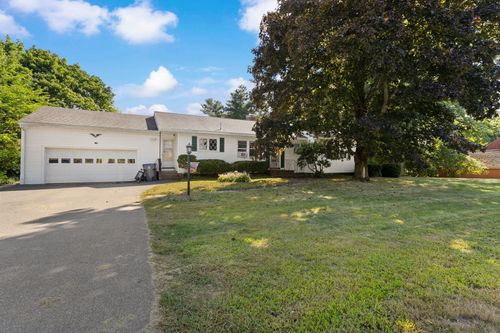 129 Pleasant Valley St, Methuen, MA, 01844-7227 | Card Image