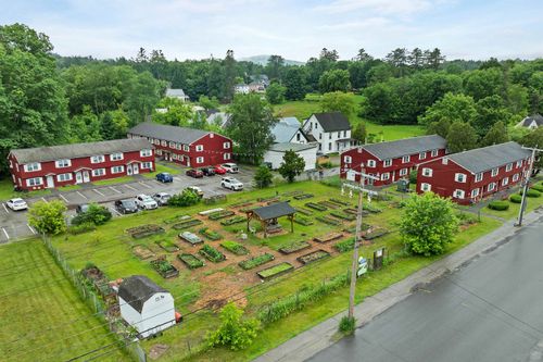 4 Williams St, Lancaster, NH, 03584-3262 | Card Image