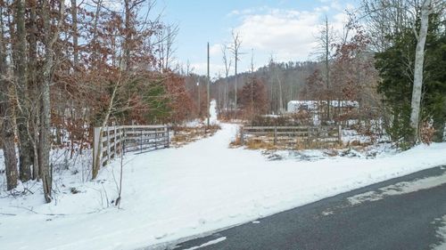 4430 Pine Grove Rd, Crab Orchard, KY, 40419-8256 | Card Image