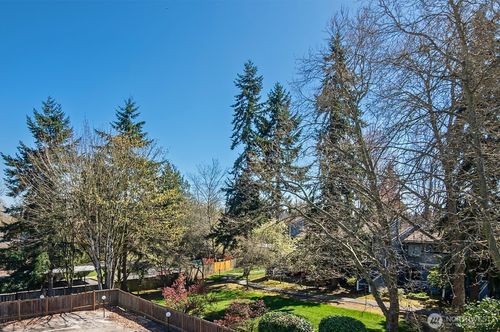 b301-4120 212th St Sw, Mountlake Terrace, WA, 98043-3586 | Card Image