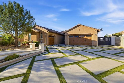 3945 Derby Cir, Lancaster, CA, 93536 | Card Image