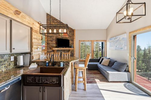 b310-464 N Hwy 143, Brian Head, UT, 84719 | Card Image