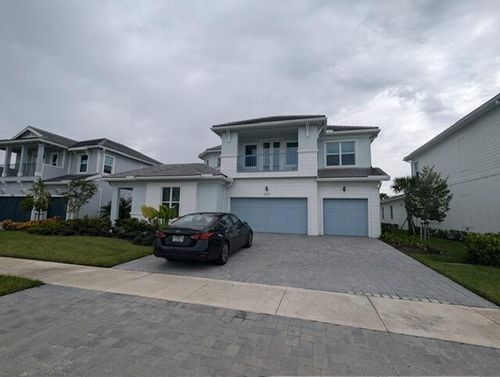 9292 Crestview Cir, Palm Beach Gardens, FL, 33412-2493 | Card Image