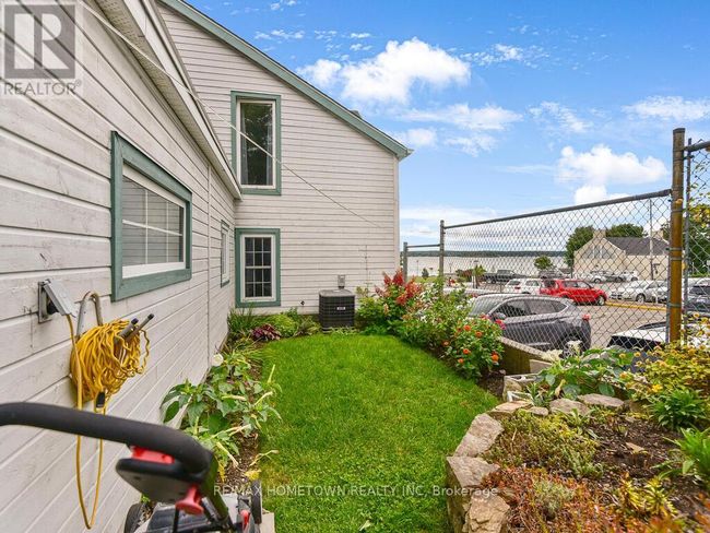 92 Water St E, House other with 2 bedrooms, 3 bathrooms and 2 parking in Brockville ON | Image 45