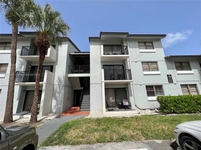 202 - 7180 Nw 179th St, Condo with 1 bedrooms, 1 bathrooms and null parking in Hialeah FL | Image 1