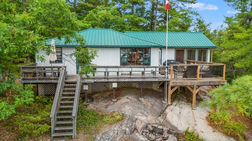 552 Is 80 Go Home Lake N/A, Georgian Bay, ON, P0C1H0 | Card Image