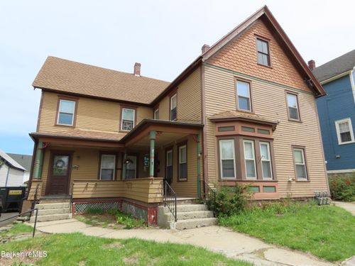8 Cherry St, Adams, MA, 01220-1928 | Card Image