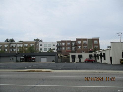 1313 N Walnut Street, Bloomington, IN, 47404 | Card Image