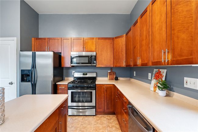 526 Armandale St, House other with 4 bedrooms, 3 bathrooms and 1 parking in Pittsburgh PA | Image 13