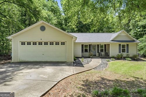 131 Homestead Way, Locust Grove, GA, 30248-3215 | Card Image