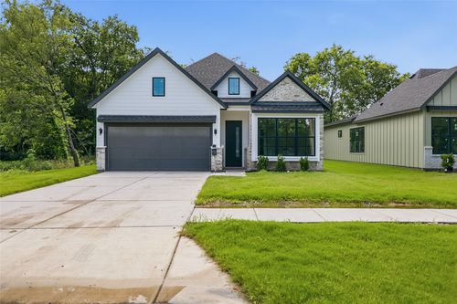 307 E Locust St, Leonard, TX, 75452 | Card Image