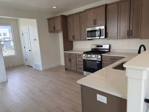 124-11027 S Freestone Rd, South Jordan, UT, 84009-2013 | Card Image