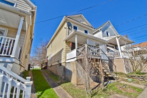 32 Broderick St, Swoyersville, PA, 18704-1214 | Card Image