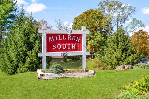 apt-1a-125 E Market St, Hyde Park, NY, 12538-1664 | Card Image