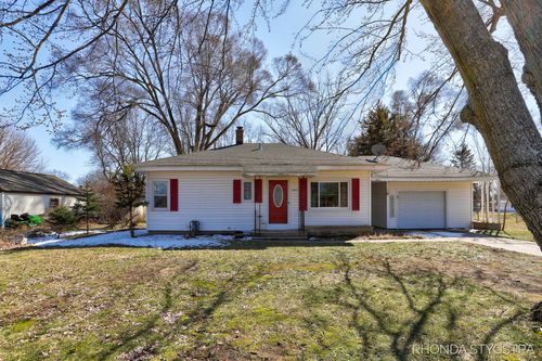 890 Paw Paw Dr, Holland, MI, 49423-3072 | Card Image