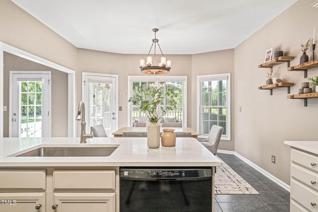 1717 13-web-or-mls-untitled-25 (2) | Image 13