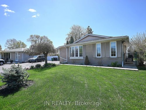 27 Finchley Cres, Brampton, ON, L6T3P5 | Card Image