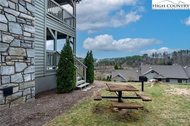 ROBIN-2 - 934 Chetola Lake Drive, Condo with 2 bedrooms, 2 bathrooms and null parking in Blowing Rock NC | Image 36