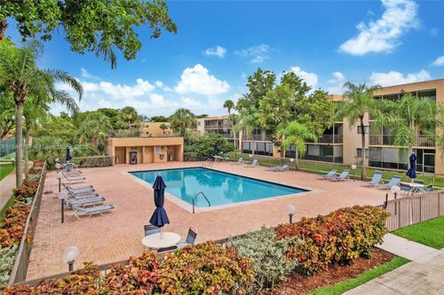 apt-214e-8401 Sw 107th Ave, Miami, FL, 33173-4349 | Card Image