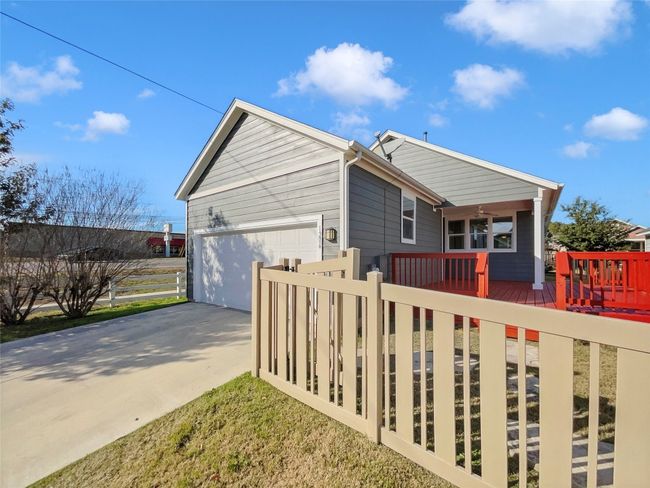 1276 Nevarez, House other with 3 bedrooms, 2 bathrooms and 2 parking in Kyle TX | Image 31
