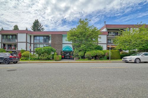 302-1521 Blackwood St, White Rock, BC, V4B3V6 | Card Image