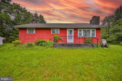 60 Maple Dr, Palmerton, PA, 18071-5931 | Card Image