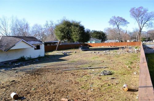 824 W Rittenhouse Rd, Houston, TX, 77091-2349 | Card Image