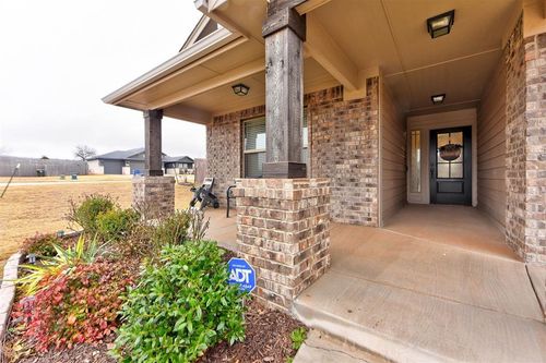 280 Renee Drive, Blanchard, OK, 73010 | Card Image