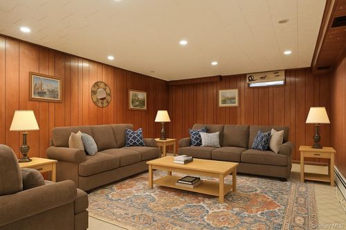 178-178 Parkside Dr, Suffern, NY, 10901-7803 | Card Image