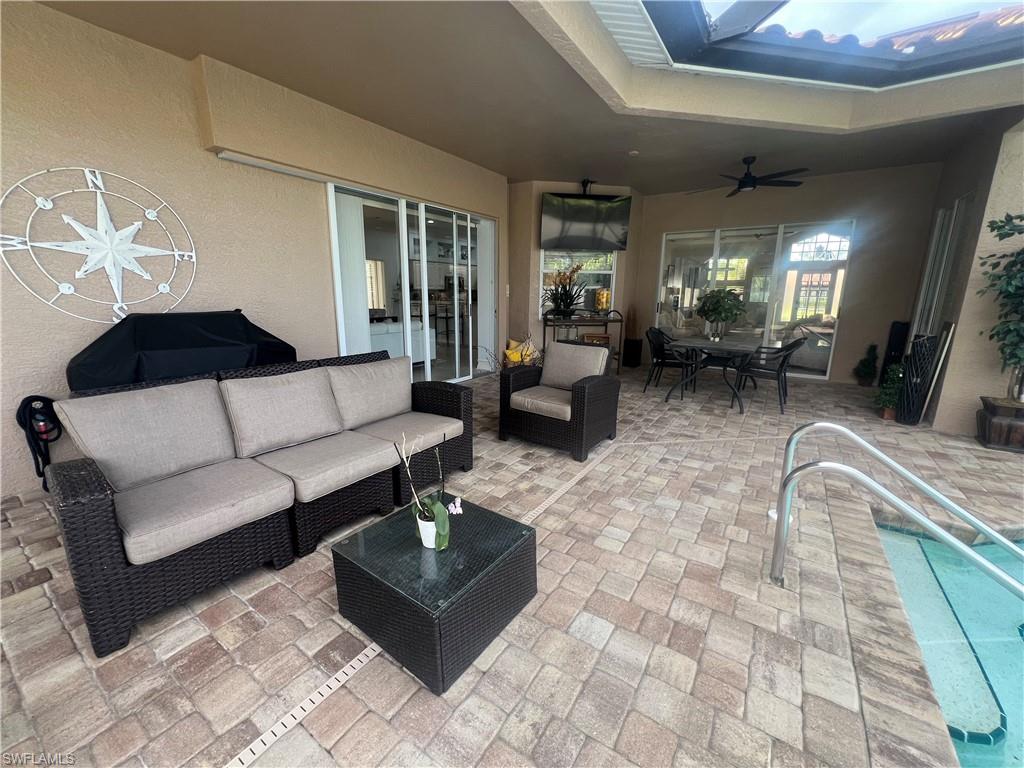 Residential Lease in NAPLES 4