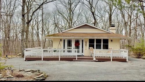 808 W Spur Ct, Lords Valley, PA, 18428 | Card Image
