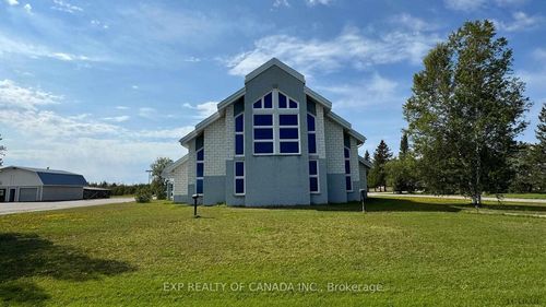 2323 Genier Rd, Cochrane, ON, P0L1C0 | Card Image