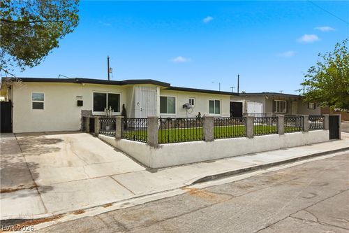 5109 Cannon Blvd, Las Vegas, NV, 89108-1311 | Card Image